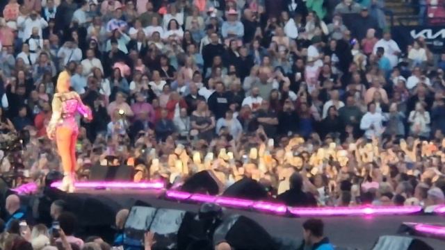 Pink Summer Carnival in Bolton Part 2 смотреть онлайн