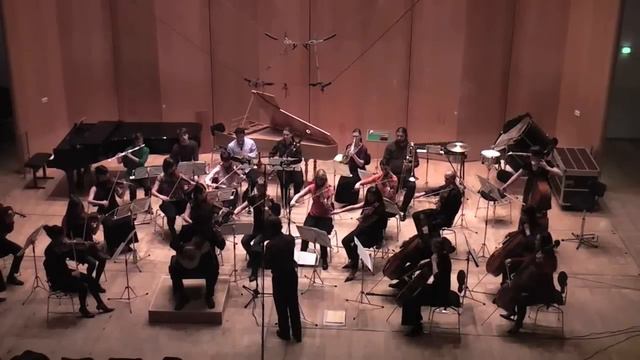 Heitor Villalobos (1887-1959) Concierto for Guitar and orchestra II-Andantino-andante-cadenza смотреть онлайн