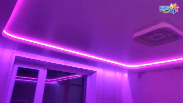 Двухуровневый натяжной потолок в гостиную с rgb подсветкой Прокопьевск Киселевск смотреть онлайн