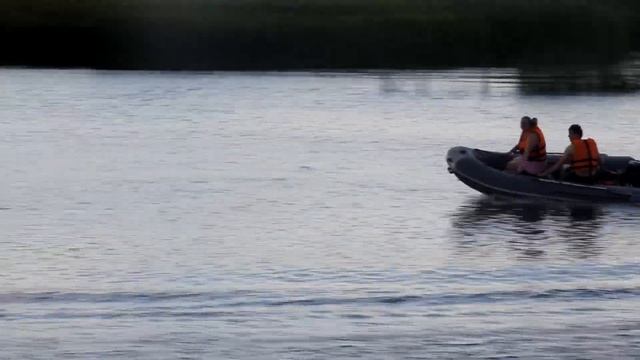 РИБ Stel R-360 light демонстрация на воде смотреть онлайн