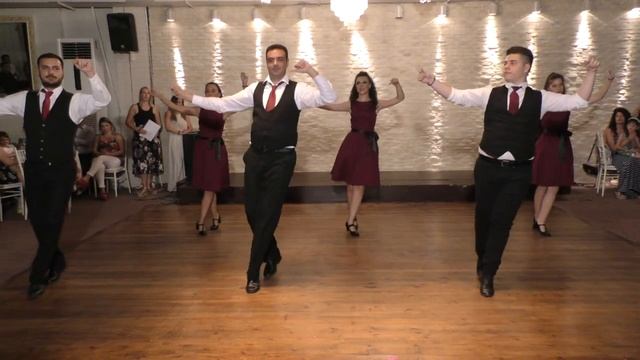 ΖΟΡΜΠΑΣ ΧΟΡΟΓΡΑΦΙΑ (ZORBAS DANCE)-GROUP KINISIS TEXNH смотреть онлайн
