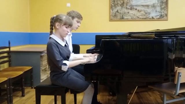 Ф. Шуберт. Рондо Ре мажор. исп. Тимофей Ермолин и Виктория Рау. смотреть онлайн