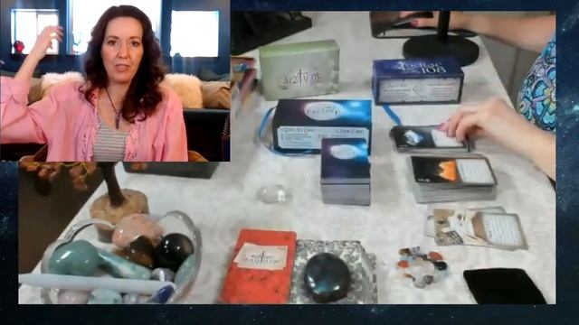 Diving Deep Into the iN2IT Zodiac 108 Oracle Deck. What's Different from the Original iN2IT Oracle? смотреть онлайн