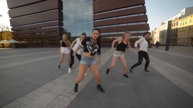 Tony Esposito - Kalimba de Luna (Remix 2018) смотреть онлайн