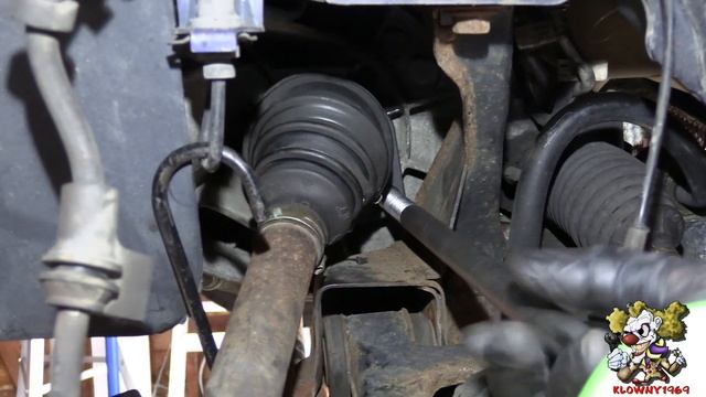How To Remove A Stuck CV Axle смотреть онлайн
