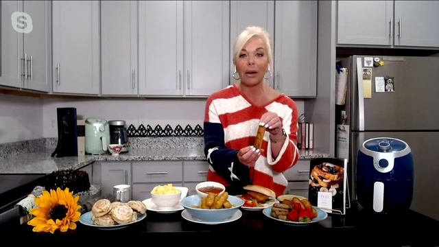 Yedi 2-Qt 1000W Compact Air Fryer w/ Cookbook on QVC смотреть онлайн