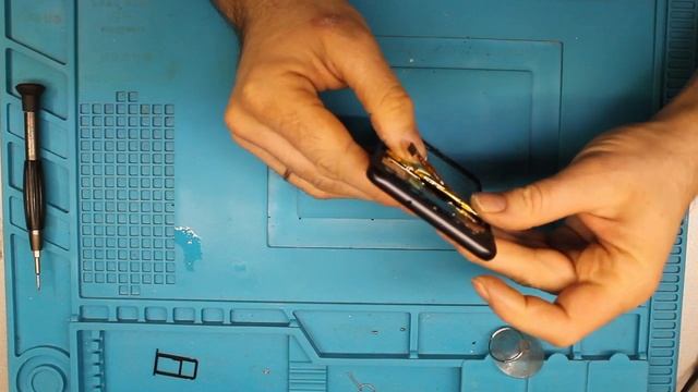 Honor 8 – Замена аккумулятора смотреть онлайн