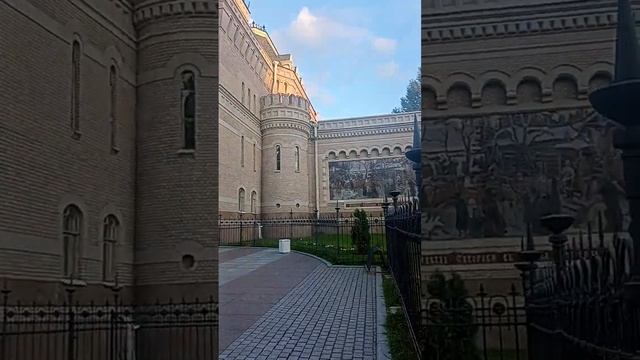 это Питер детка типичный спб Санкт-Петербург град Петров город на Неве Чернышевская лето июнь 2023 смотреть онлайн