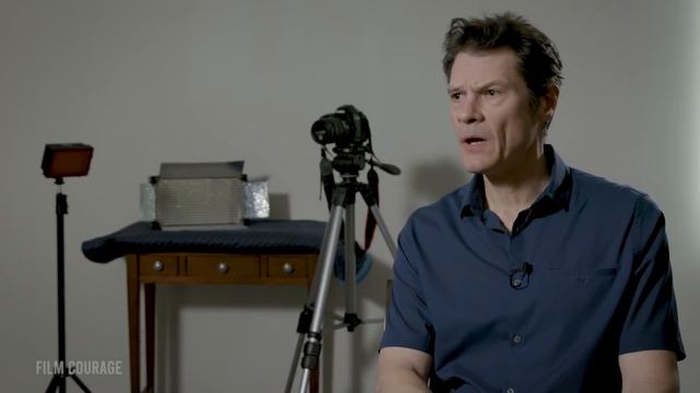 A Professional Script Vs An Amateur Script - Mark Sanderson смотреть онлайн