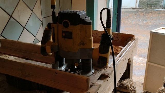 Стол для фрезера за 450рублей. калибровка спилов фрезером смотреть онлайн