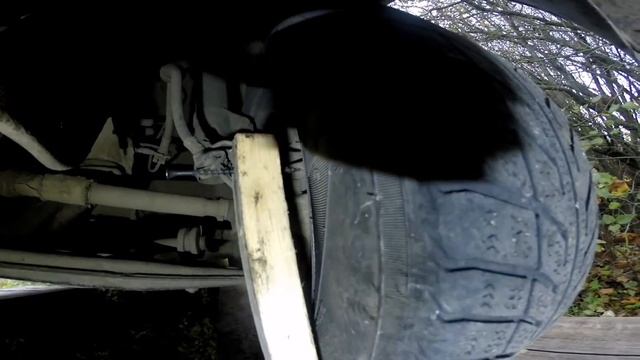 Пассате Б3. Отрегулировать схождения колёс. смотреть онлайн