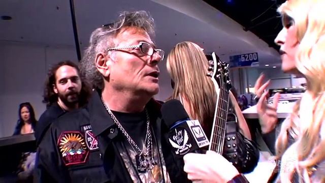 Vinnie Moore,Mark Tremonti And Leslie West At Dean Guitars NAMM 09