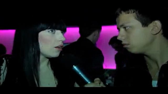 Опрос идиотов смотреть онлайн