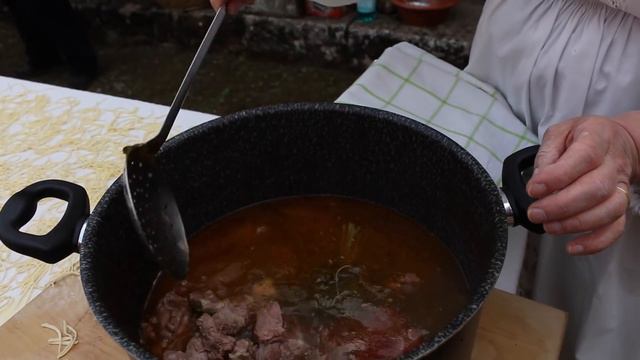 Discover Saffron Scented 'Su Succu' Pasta from Sardinia | Pasta Grannies смотреть онлайн