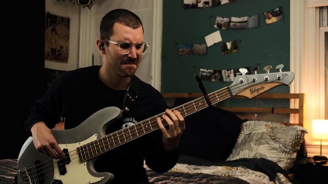 Tina Turner - Simply The Best Bass Playthrough смотреть онлайн
