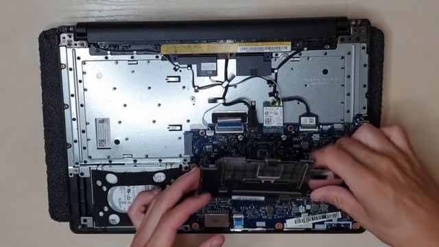 Lenovo IdeaPad 110-14IBR Disassembly and cleaning, replacement of thermal paste смотреть онлайн
