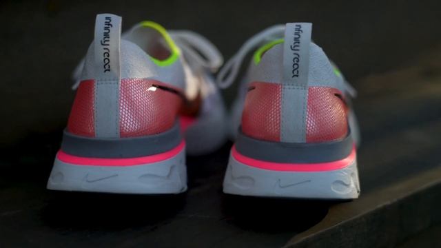Shoe Review: Nike React Infinity Run смотреть онлайн