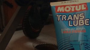 Замена масла в редукторе Tohatsu 9.8 BS после обкатки