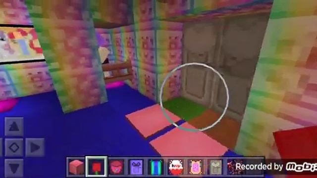 играю в девчачий Майнкрафт . Шок! поставь лайк и подпишись пж