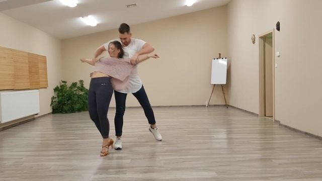 Vicky Corbacho - Pienso En Ti [Peter & Sasa] Bachata Fusion @ Ekolor смотреть онлайн