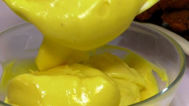 Хруст зашкаливает |Куриные наггетсы в домашних условиях |Сырный дип-соус смотреть онлайн