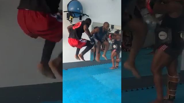 Van Damme du Brazzaville (2)