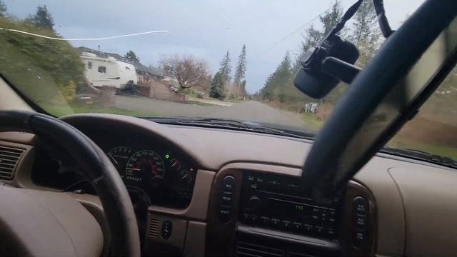 2002 Ford Explorer VERY LOUD!! POV Drive (Catless+Muffler Delete) смотреть онлайн