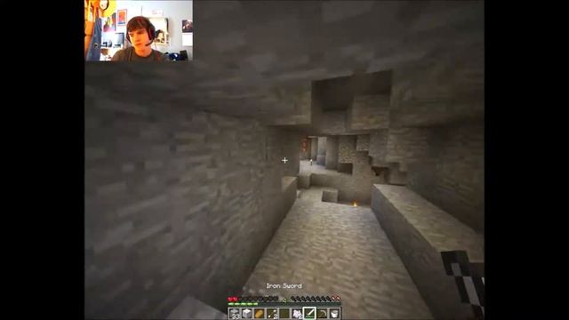 Underwater Minecraft Survival [PART 3]: Killing Spiders To Stay Alive! смотреть онлайн