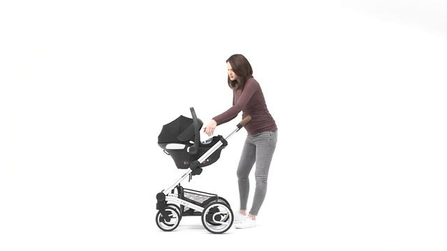 Установка автолюльки Maxi-Cosi на коляску Mutsy Nio смотреть онлайн