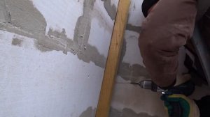 Обрешетка на ГазоБлок. Обработка доски антисептиком.