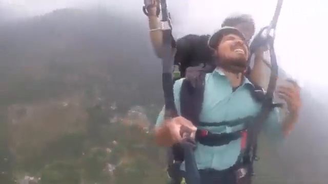 Best Parashoot Ride Ever ? смотреть онлайн