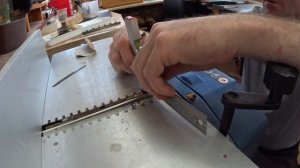 Установка ножей на фуговальный станок и рейсмус  (настройка)