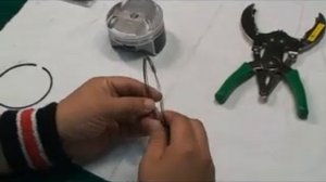 Как правильно менять поршневые кольца. Инженер компании Riken.