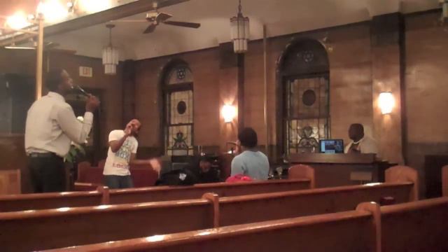 Rehearsing "Crazy Without You".mov смотреть онлайн