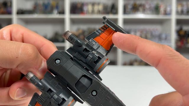 Poe Dameron's T-70 X-Wing Micro Galaxy Squadron смотреть онлайн