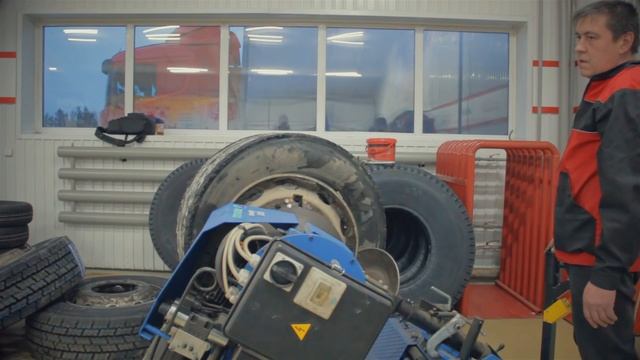 Грузовой шиномонтаж, шинный центр 