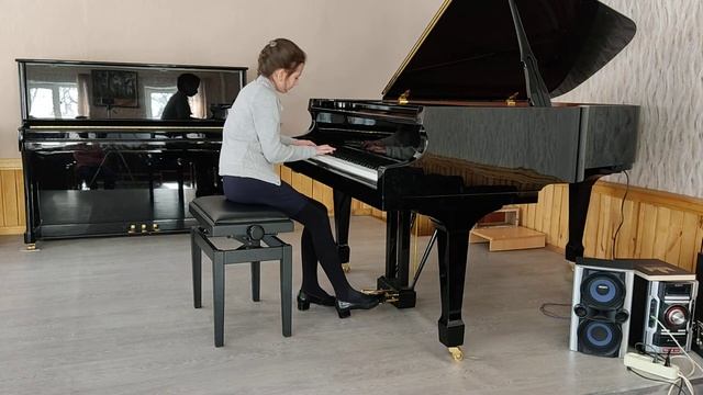 Сазонова Аделина 11 лет Бах Прелюдия из сюиты для лютни ми минор; Равина Этюд соч. 50 #5 смотреть онлайн