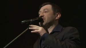 HD. Ансамбль Ля-Миноръ Девочка в платье из ситца. 2015г