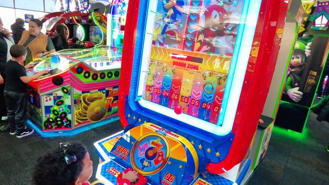 Asher's 4th Happy Birthday Party at Chuck E. Cheese 🎂🎁 | Asher's Learning Adventures смотреть онлайн