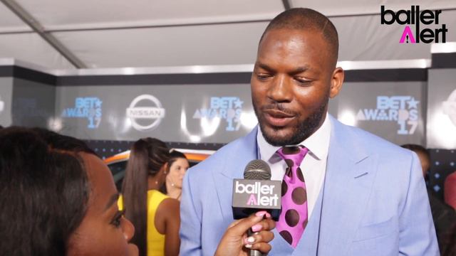 Baller Alert - Green Bay Packers TE Martellus Bennett Talks Colin Kaepernick & The Black Community смотреть онлайн