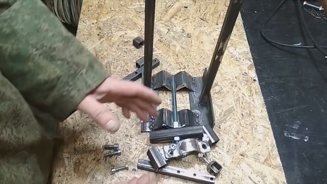 ШИКАРНЫЙ СВЕРЛИЛЬНЫЙ СТАНОК и другие советы об инструментах СВОИМИ РУКАМИ! смотреть онлайн