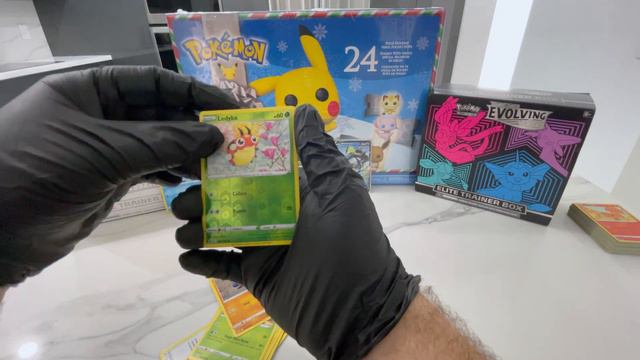 Pokémon TCG MONSTER Pack Opening! - Opening up Pokémon Blister Packs from 5 different sets total! смотреть онлайн