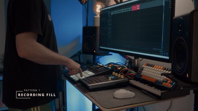 Maschine Plus - Super Simple Beat Making смотреть онлайн