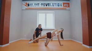 Стойка в шпагате для начинающих. Эффектный трюк. Акробатика.