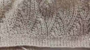 Красивый полупатентный узор спицами для вязания джемпера, кардигана.mp4