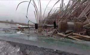 рыбалка на самоподсекающую удочку+подводное видео.