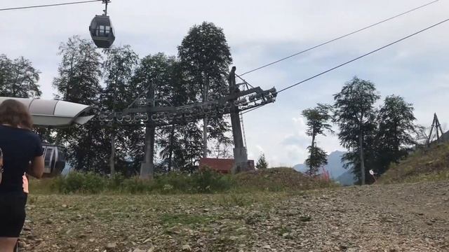 Канатная дорога. Фуникулер и подъемник Роза Хутор смотреть онлайн