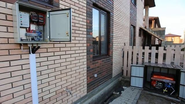 Монтаж бензинового генератора с автозапуском и стабилизаторов напряжения смотреть онлайн