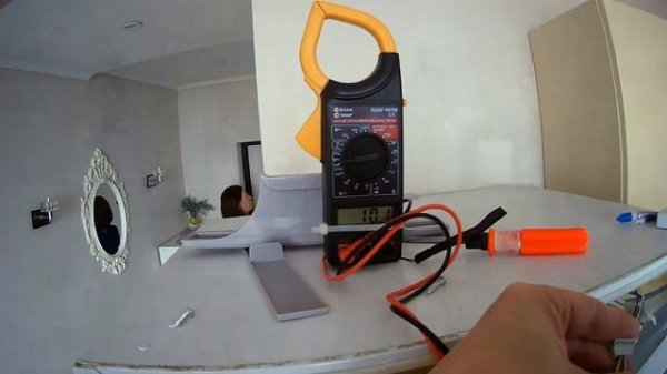 Холодильник Hotpoint Ariston, не холодит верхняя камера