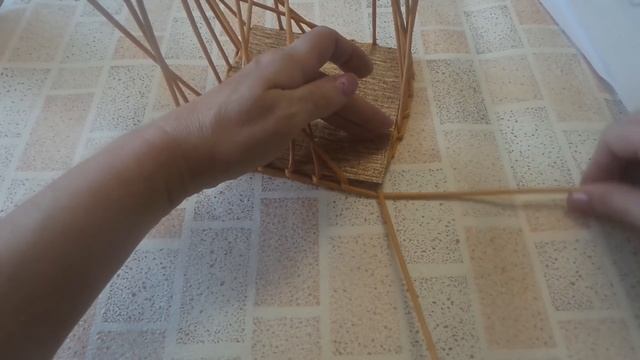 Квадратная конфетница, дно из картона.Часть 1. смотреть онлайн